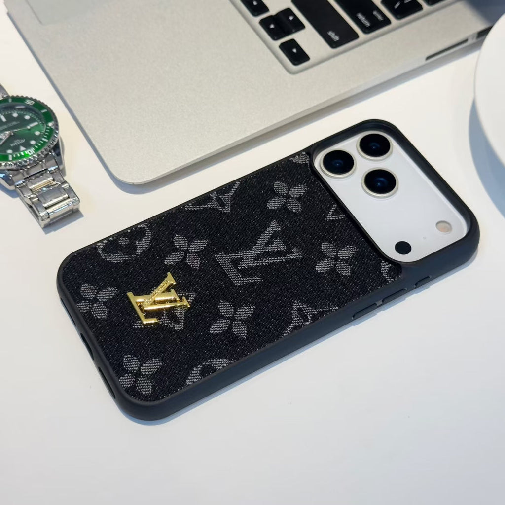 High-End Fashion iPhone Case with Designer Print (11–17 Series)