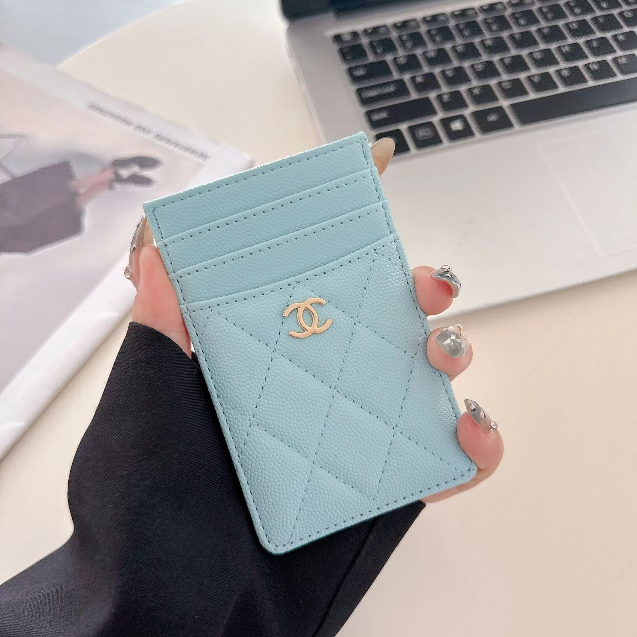 Chanel CC-Inspired Designer iPhone Case – Luxury Fashion Cover (11–17