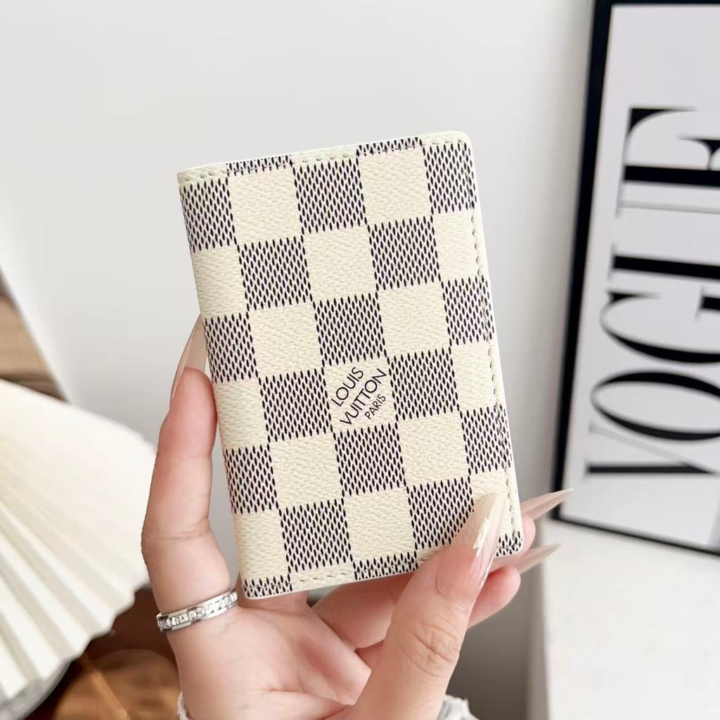 Livittion Trendy Designer iPhone Case – Premium Look & Feel