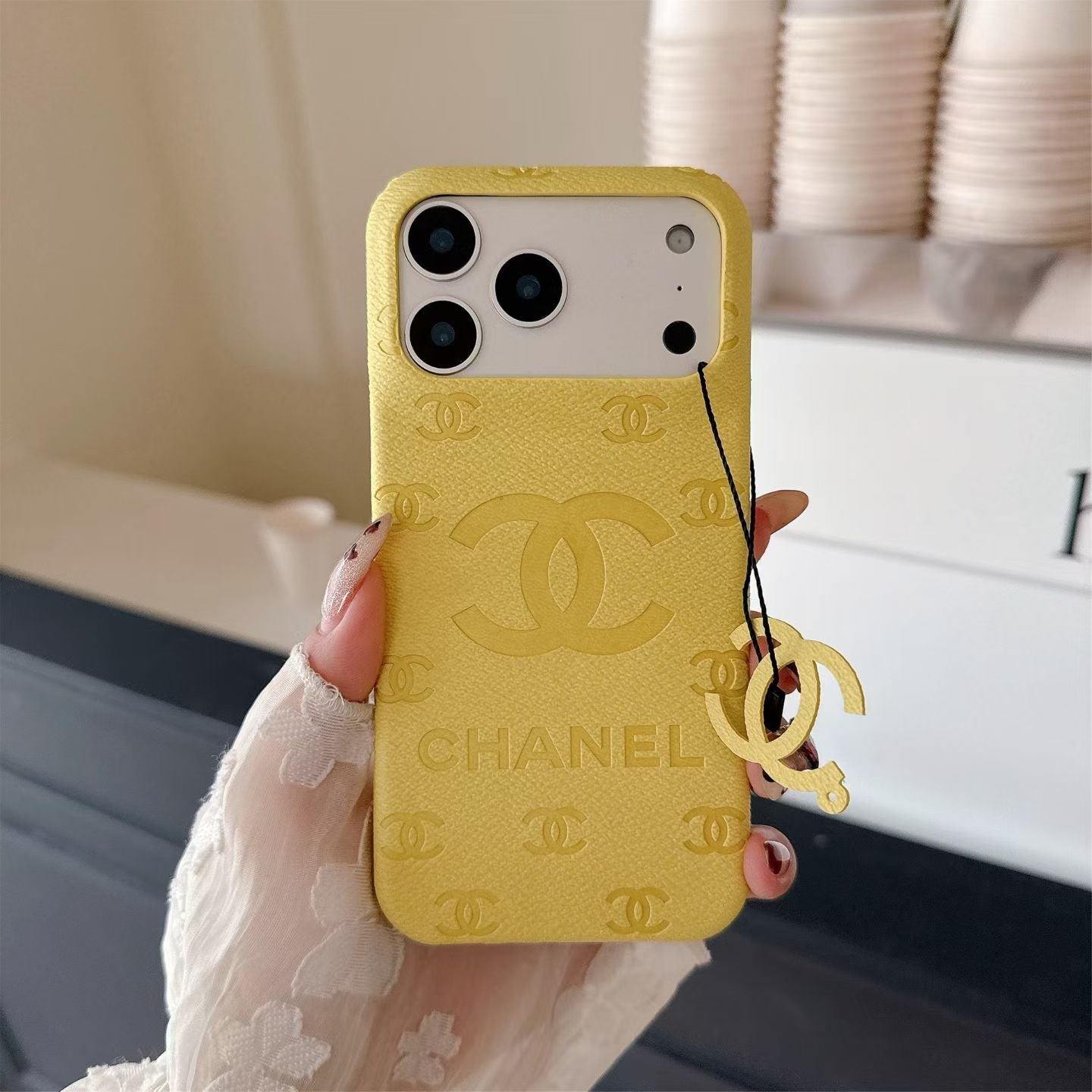 Livittion Modern Fashion iPhone Case – Luxury Protection Series