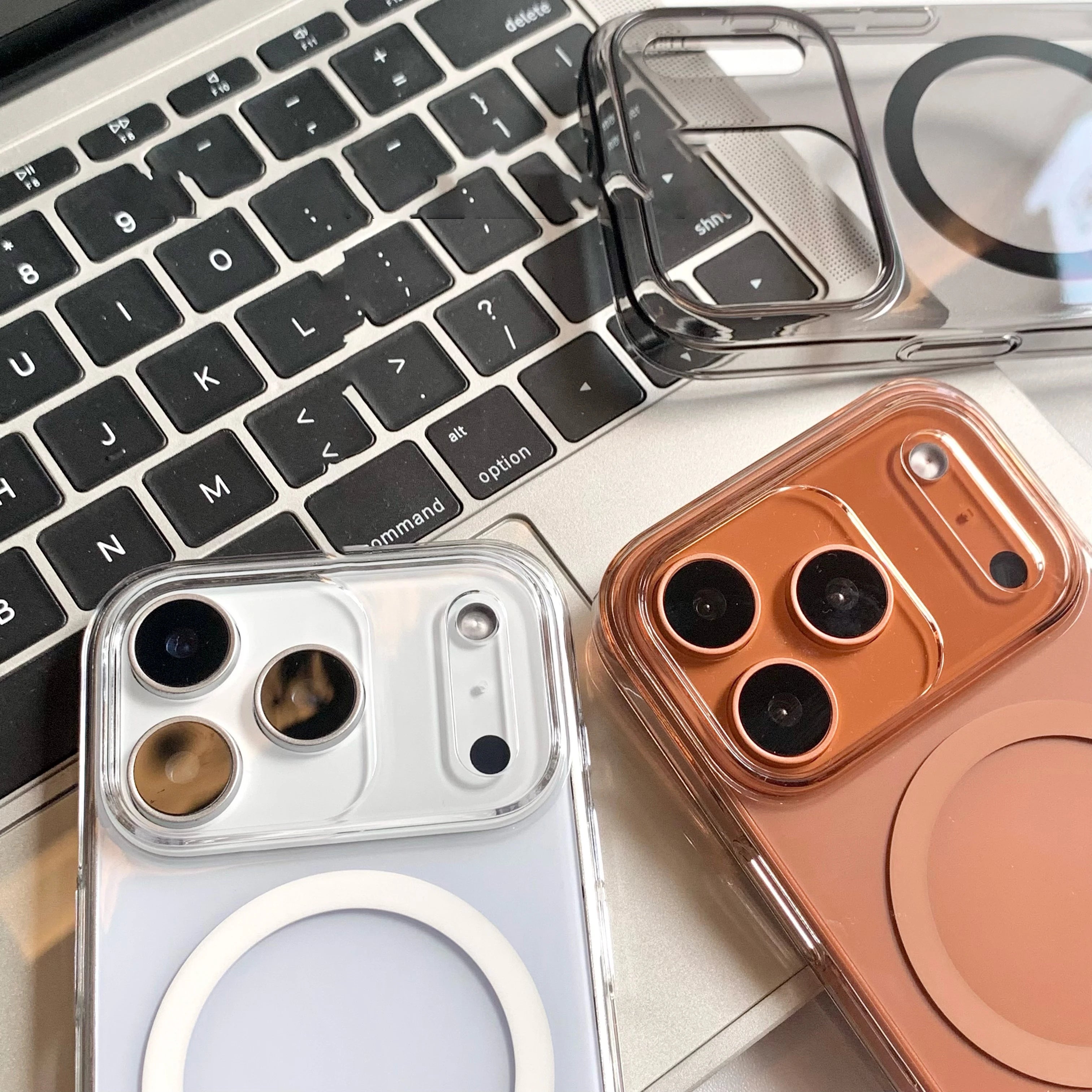 Transparent Hard Clear Magsafe Case for iPhone 12 / 13 / 14 / 15 / 16 / 17 Pro Max / Plus / Air