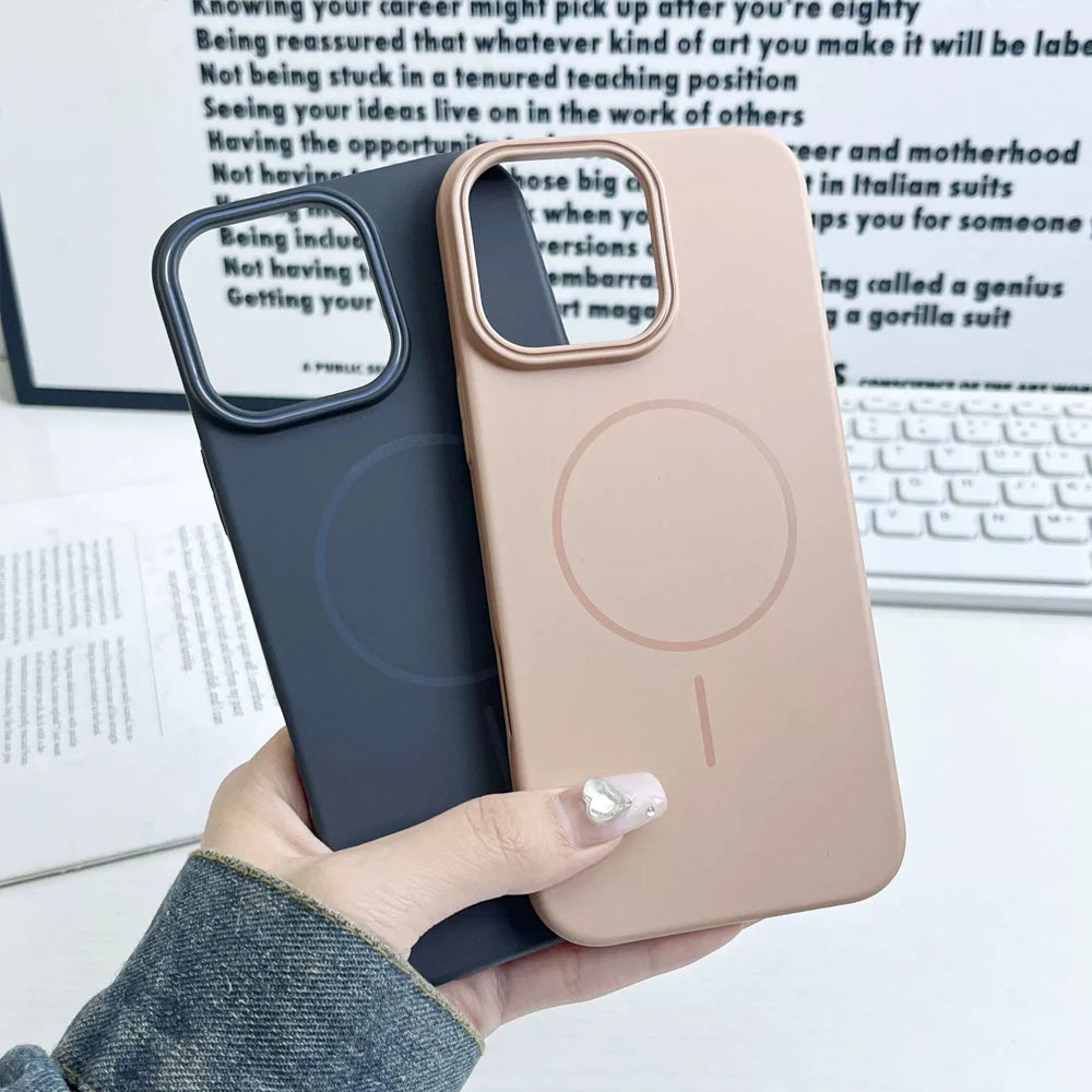 For iPhone 17 16 Pro Max For Magsafe PC Matte Magnetic Phone Case For iPhone 16e 11 12 13 Mini 14 15 Plus 17 Pro  Max Air Cover